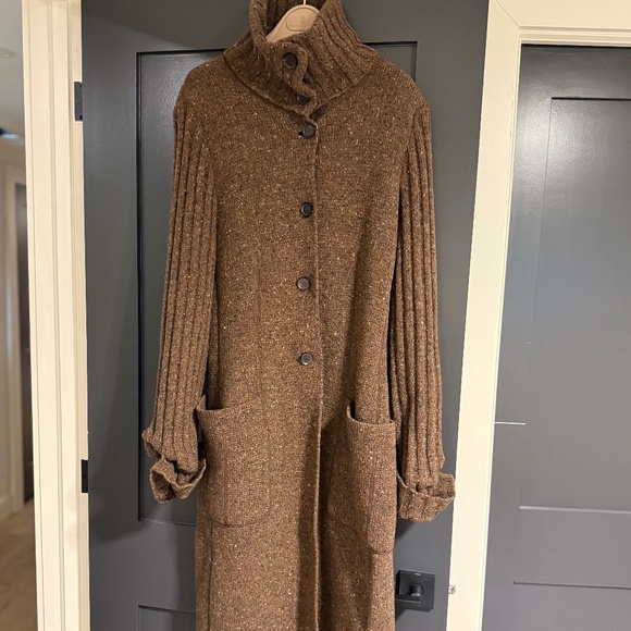 Valentino Duster - Size L - Picture 1 of 3
